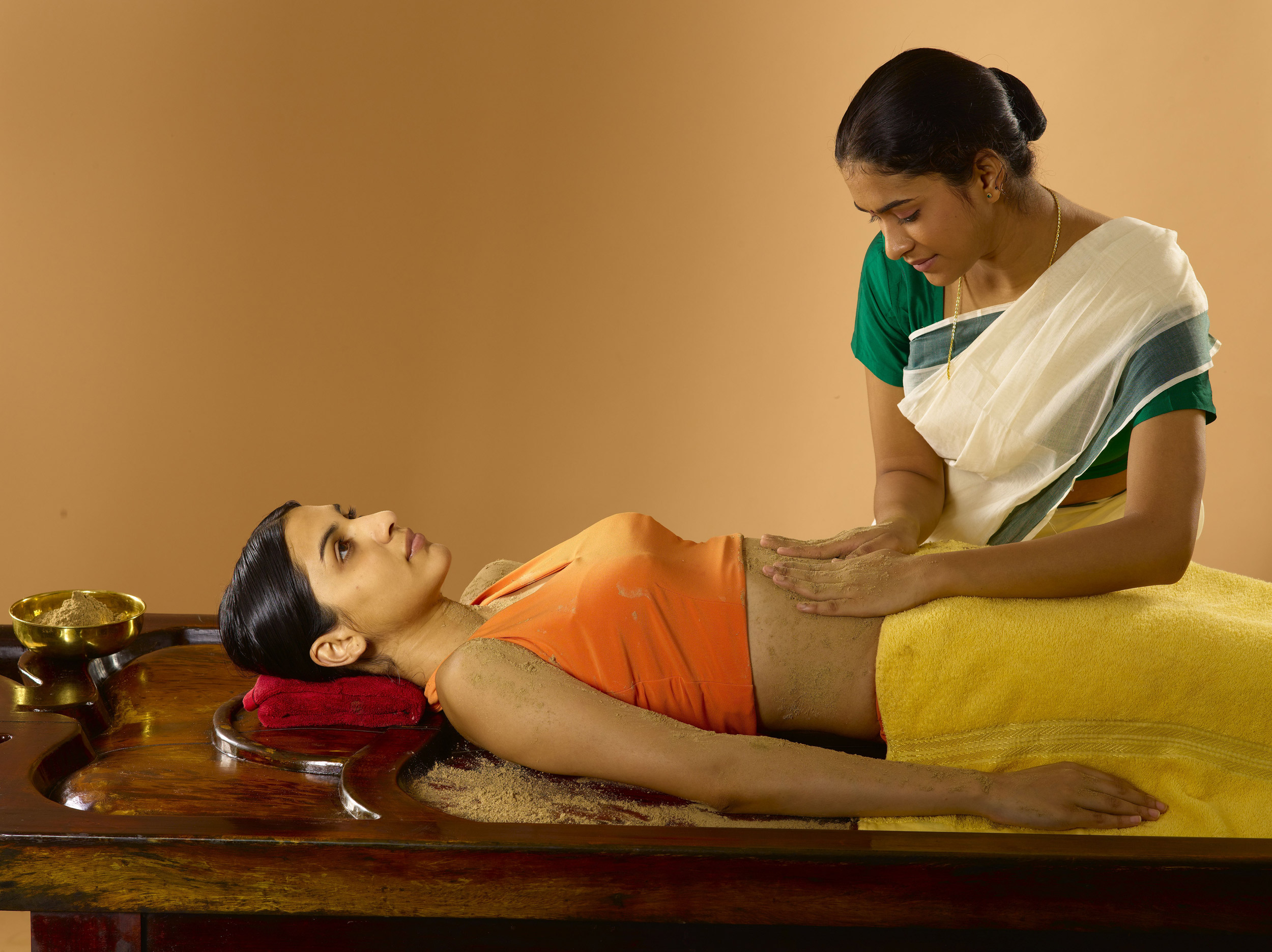 Where find parlors nude massage  in Thiruvananthapuram, Kerala 